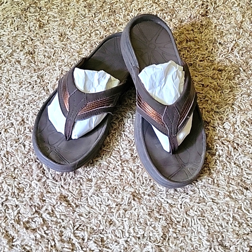 New Balance Walking Flip Flops